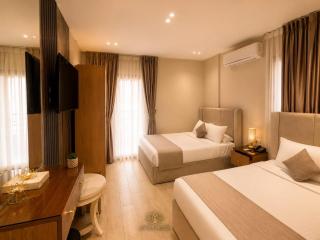 Grand lotus hotel downtown - 9