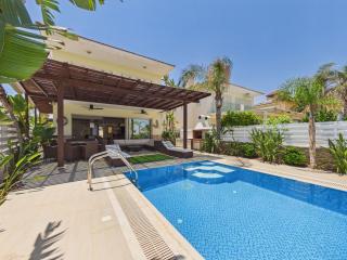 Pernera Beach Front Dream Villa - 6