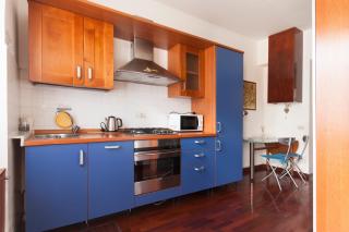 De Angeli Cozy Apartment- Youhosty - 6