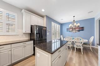 Spacious Resort Villa Near Beach - VBBL - 4