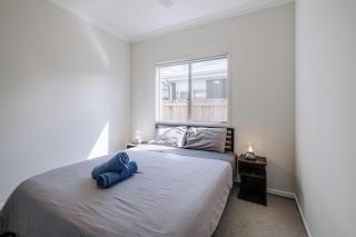 Charming Home in Griffin for Unforgettable Stays - 4