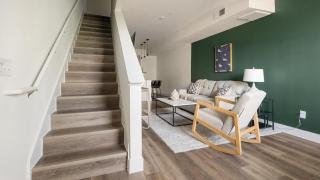 Landing Beautiful 1BD Clubhouse - 7