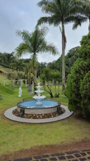 Alojamento de 10 a 20 Pessoas no Sítio Toca da Onça com Piscina, Saúna, Hidro Massagem, Sala de Jogos, Lago, Namoradeira e Jardim, Wi-fi - 4
