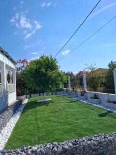 Aurora Home - 2