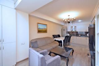 Executive City Center Apartments Near Republic Square - 9