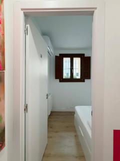 D - Habitación Acogedora en Centro Madrid - 2