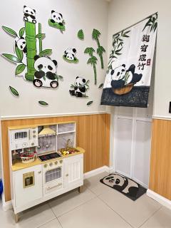 Legoland5mins DPristine Medini Panda Kingdom 7pax - 3