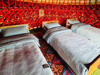 Yurt camp KEREMET - 4