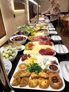 Baku City Central Family Hotel - 6