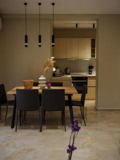 Art vacation apartment for 7 guests in Durrës city center - 7