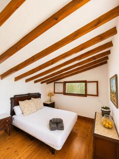 Pink Lemon House - 1