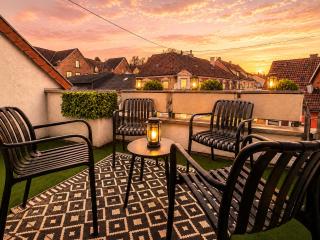 Gelbe Koffer - Vintage Maisonette Neunkirchen - 2 SZ - Self-Check-in - Balkon - Parkplatz - 1 km zum Zentrum - bis 4 Pers - Neunkirchen - 7