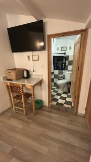 USHA Guest House - 7