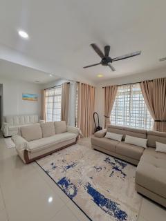 Singgah homestay saujana aster - 0