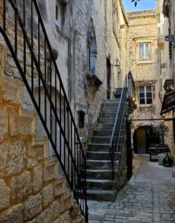 Stafileo Palace - 1