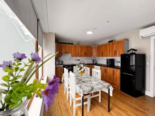 The Ambassador - Central Ground floor Apartment with own Outdoor Space - 1