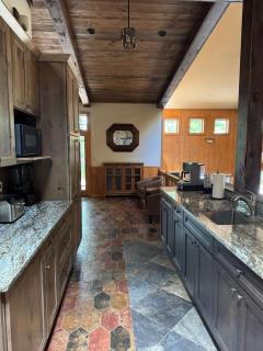 Remodeled 4BR 2 5BA Peninsula Lakehouse at 5RK Ranch Lakeside Private Sandy Shoreline Fireplace & Decks Hayward WI - 3