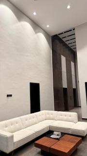 Altura-21st Floor Studio with Panoramic Views, Heated Rooftop Pool & Gym - 2