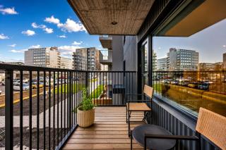 Indulge in Comfort Just Steps from Smáralind Mall - 7