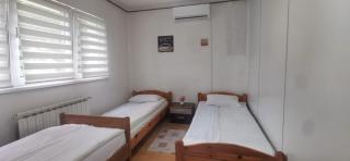 2 BDR Family Apartment In Sarajevo - Free Parking - Sarajevo - 5