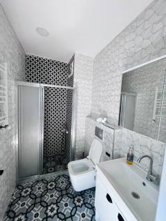 Cozy Apartment Near Moda - 7