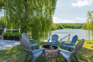 Saugerties Waterfront Getaway - 0