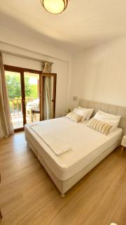 Edem Haven Luxury Apartment - 3