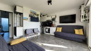 Au pied de la Plage de la falaise - 7