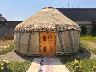Yurt guesthouse - 0