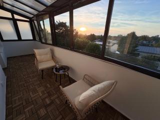 Stylish apartment with conservatory, balcony - 7