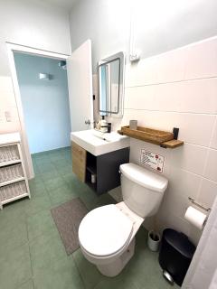 Lagoon Ocean Resort 2 bdrm/2bath with beach access - 2