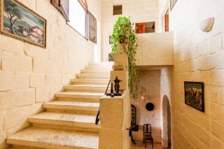 Villayana Gozitan Farmhouse with pool - Happy Rentals - 2