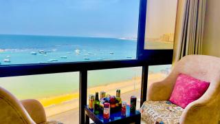 شقة صف اول بحر مباشر مكيفة - 0