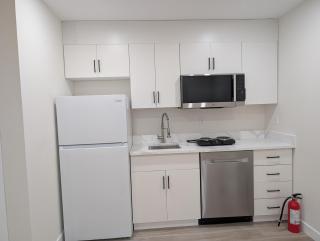 21 Greenwich Common NW Calgary Alberta - 3