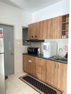 FA Homestay Alanis, Near KLIA,3 BR, Pool - 6