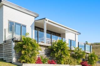 Panorama View Retreat - Bachcare Holiday Home - 9