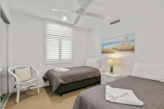 Aqua View 504, 29 Canberra Tce, Kings Beach - 4