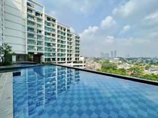 NEW Studio Mampang with City View and Netflix - 7