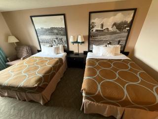 Dodgeville inn & suites - 9