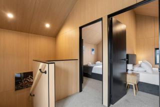 Ski Villa with Carpark 40, Stylish Alpine Base - 2