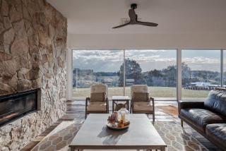 Betty - Black Mountain House - 5