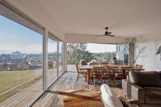 Betty - Black Mountain House - 3