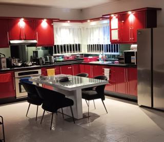 Enjoy 1, 2, 3, & 4 BR house - 9