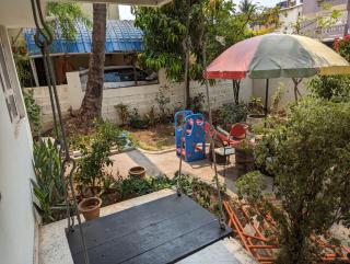 Swanky Cozy Homestay with SINGLE AC bedroom - 9