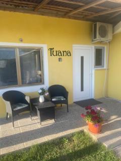 Tuana - 9