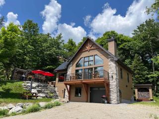 Promontoire-29 Mountain chalet with a hot tub - 0