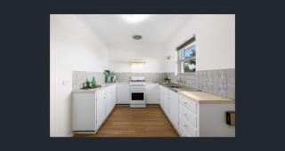 Seaside Adelaide Holiday Apartment 2BR 1 min walk to Brighton Beach - 4