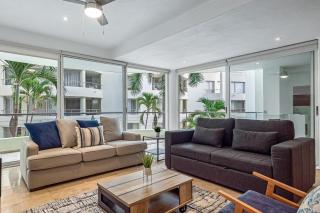 Luxury Beachfront Condo | Community Pool, Ocean Views, Walk to Beach - 7