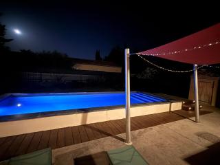 Maison 120m, piscine,jardin, parking, boulodrome - 9