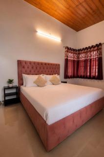 5BHK Stay in Kud Near Patnitop The Royal Villa - 9